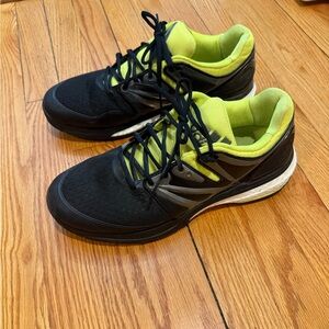 Adidas Stabil Boost Indoor Squash Racquetball Shoes